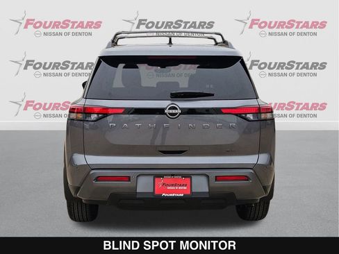 New 2026 Nissan Pathfinder SL image 5