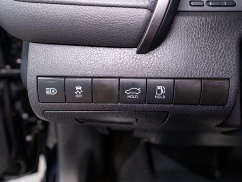 Used 2021 Toyota Camry SE FWD image 25