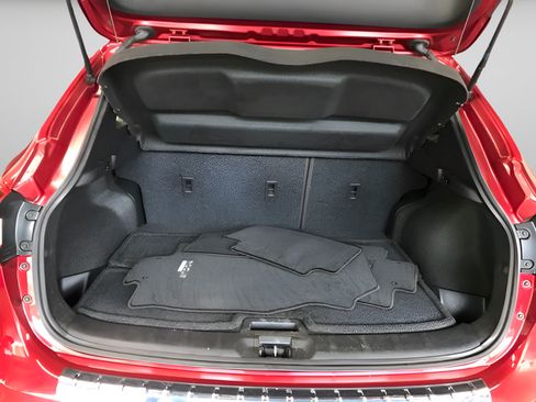 Used 2022 Nissan Rogue Sport SV AWD/4WD image 8