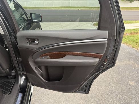 Used 2018 Acura MDX w/ Technology Package AWD/4WD image 11