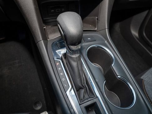 Used 2024 Chevrolet Equinox LT image 17