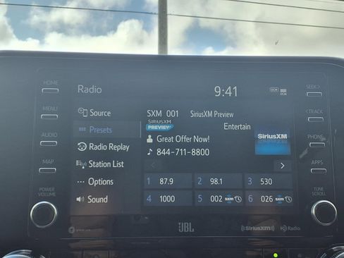 Used 2022 Toyota Highlander Limited image 5