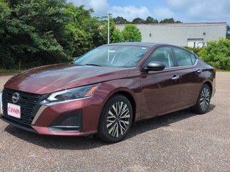 Used 2024 Nissan Altima 2.5 SV FWD video 1