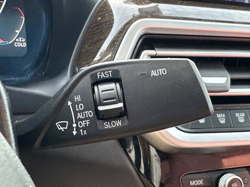 Used 2023 BMW X4 xDrive30i w/ Convenience Package image 19