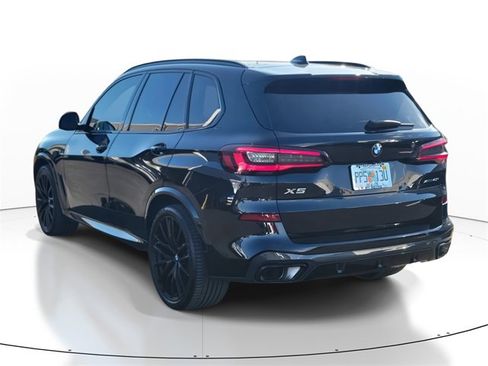Used 2023 BMW X5 xDrive40i w/ Executive Package image 3
