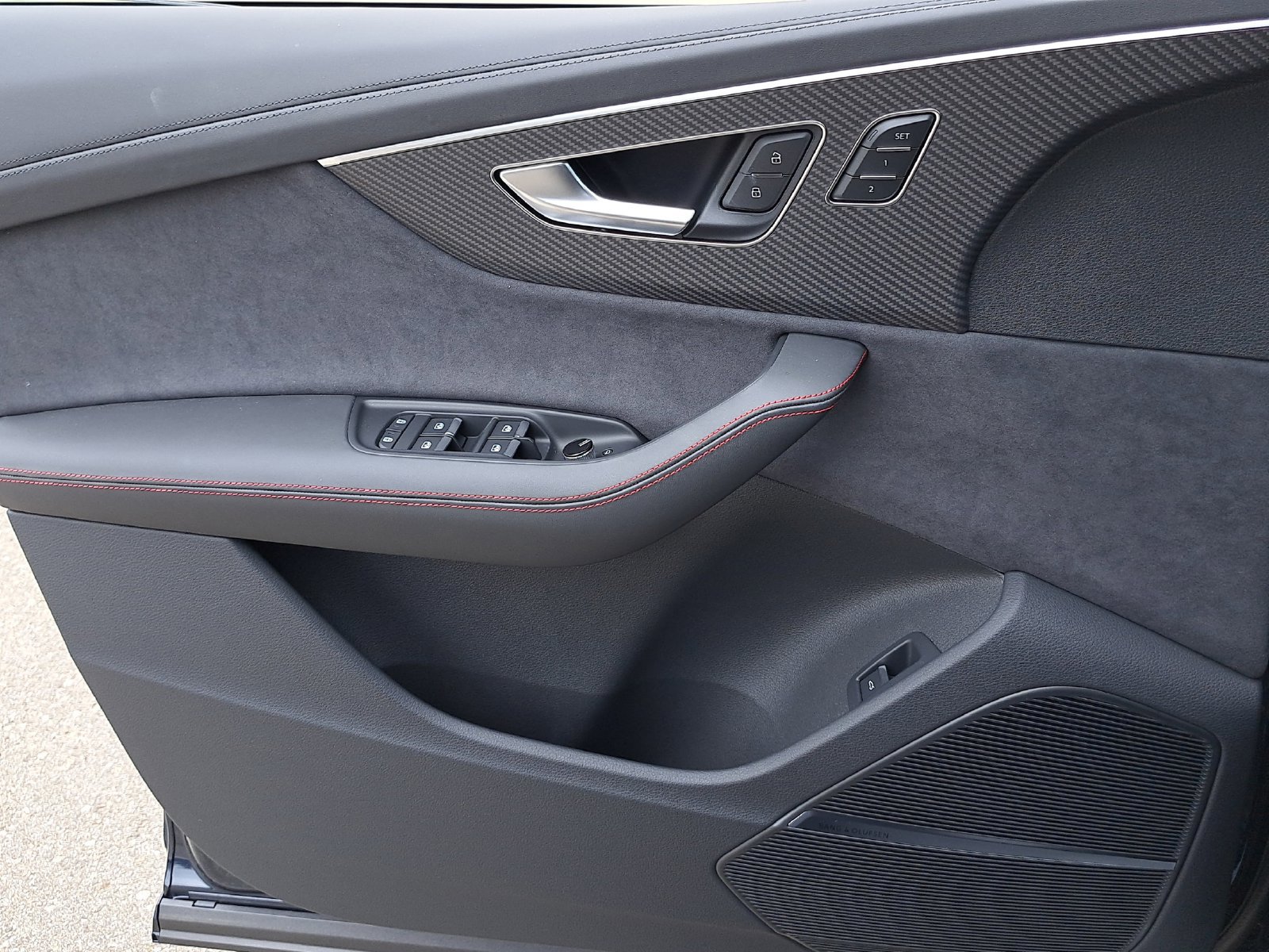 New 2026 Audi SQ7 Prestige AWD/4WD image 30