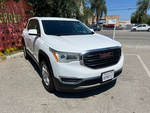 Used 2019 GMC Acadia SLE FWD image 3
