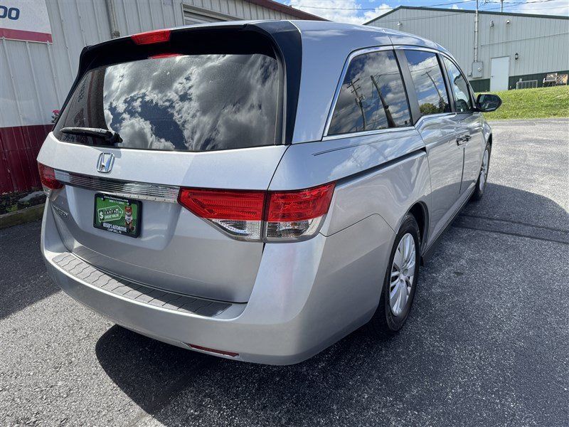 Used 2014 Honda Odyssey LX image 8