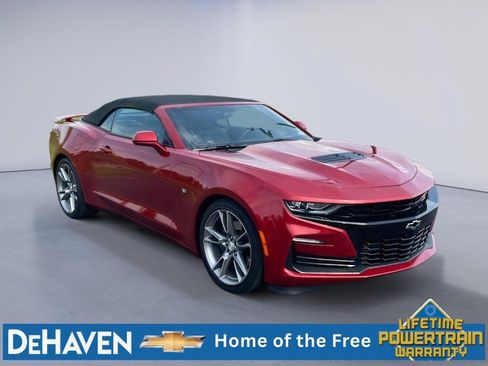 Used 2019 Chevrolet Camaro SS RWD image 8