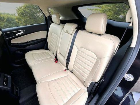 Certified 2020 Ford Edge SEL FWD image 25