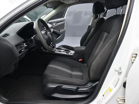Used 2023 Honda Civic LX image 17