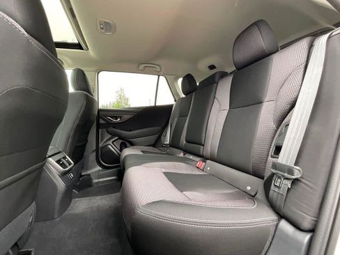 Certified 2025 Subaru Outback Premium AWD/4WD image 13