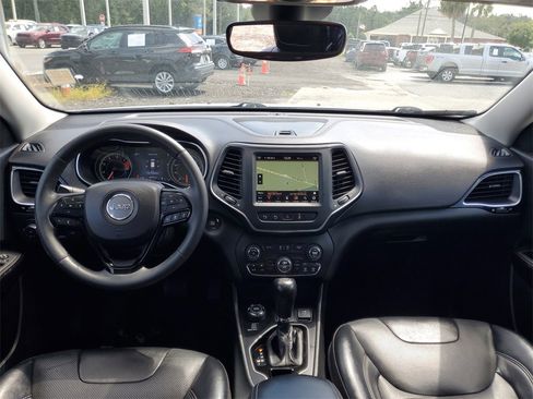 Used 2023 Jeep Cherokee Altitude Lux image 26