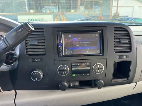 Used 2014 GMC Sierra 2500 SLE w/ SLE Preferred Package image 10