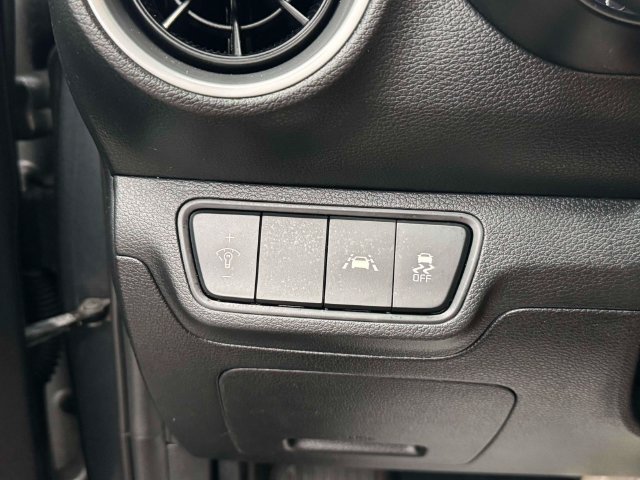 Used 2019 Kia Forte Sedan FWD image 31
