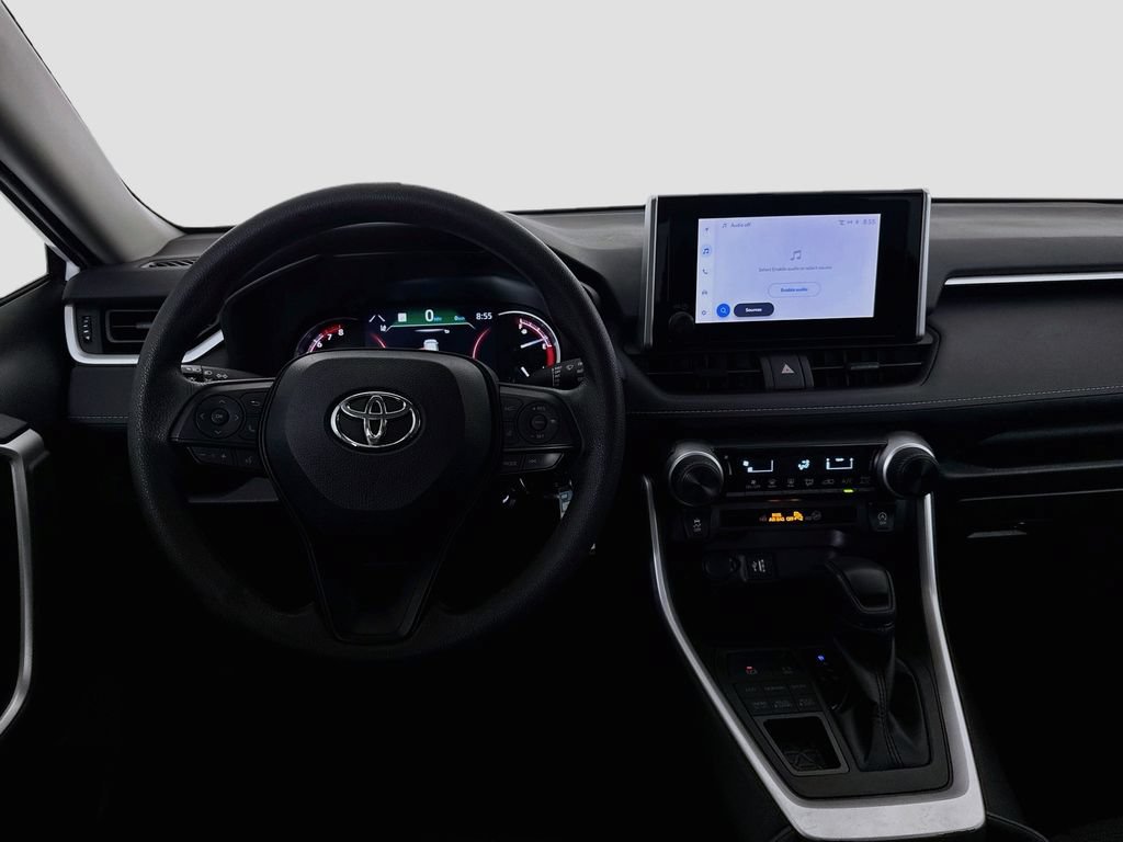 Used 2023 Toyota RAV4 LE AWD/4WD image 21