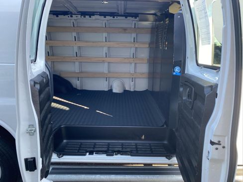 Used 2025 GMC Savana 2500 w/ Driver Convenience Package RWD image 28