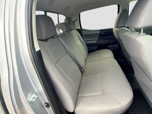 Used 2021 Toyota Tacoma SR AWD/4WD image 30