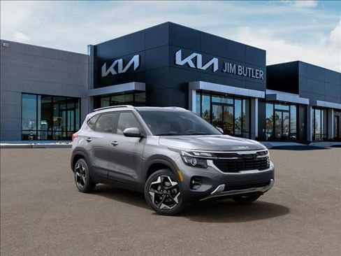 New 2026 Kia Seltos S FWD image 8