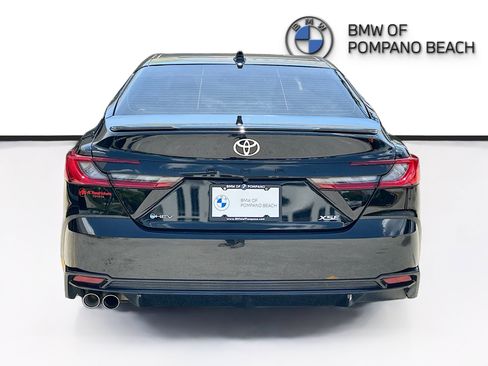 Used 2025 Toyota Camry XSE FWD image 6