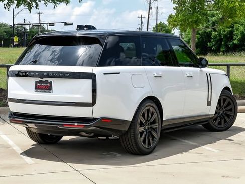 New 2026 Land Rover Range Rover SE AWD/4WD image 9