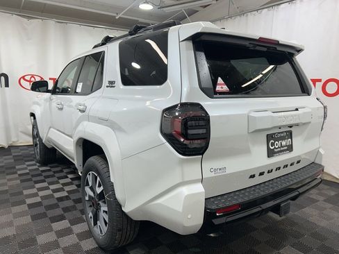 New 2026 Toyota 4Runner TRD Sport AWD/4WD image 5