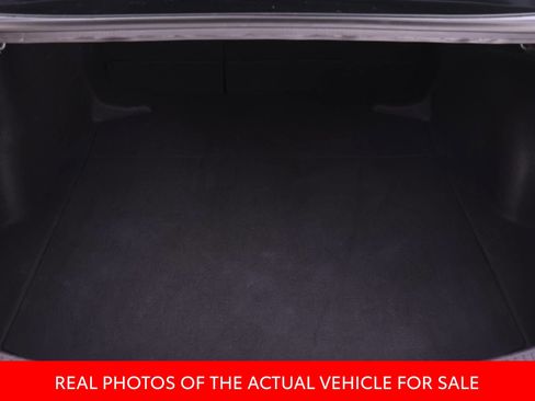 Used 2024 Toyota Corolla LE FWD image 16