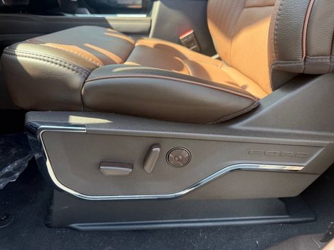 New 2026 Ford F250 King Ranch w/ Chrome Package AWD/4WD image 17