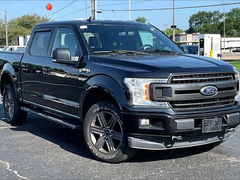 Used 2020 Ford F150 XLT w/ Equipment Group 302A Luxury AWD/4WD image 36