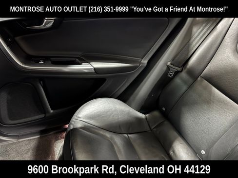 Used 2018 Volvo S60 T5 Inscription image 30