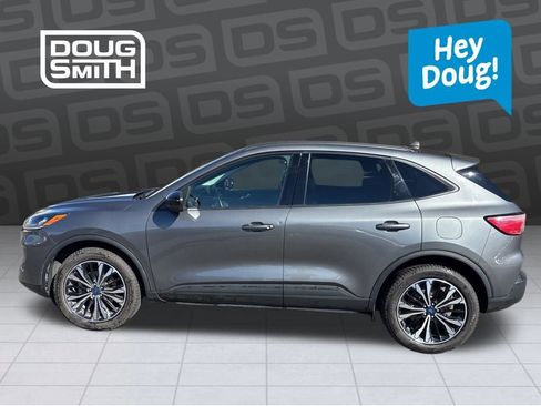 Used 2022 Ford Escape SEL w/ SEL Stealth AWD Package image 2