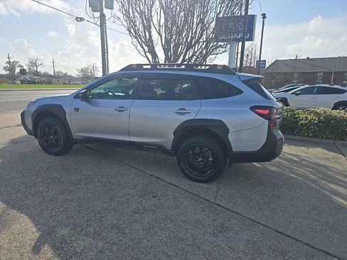 Used 2024 Subaru Outback Wilderness image 8