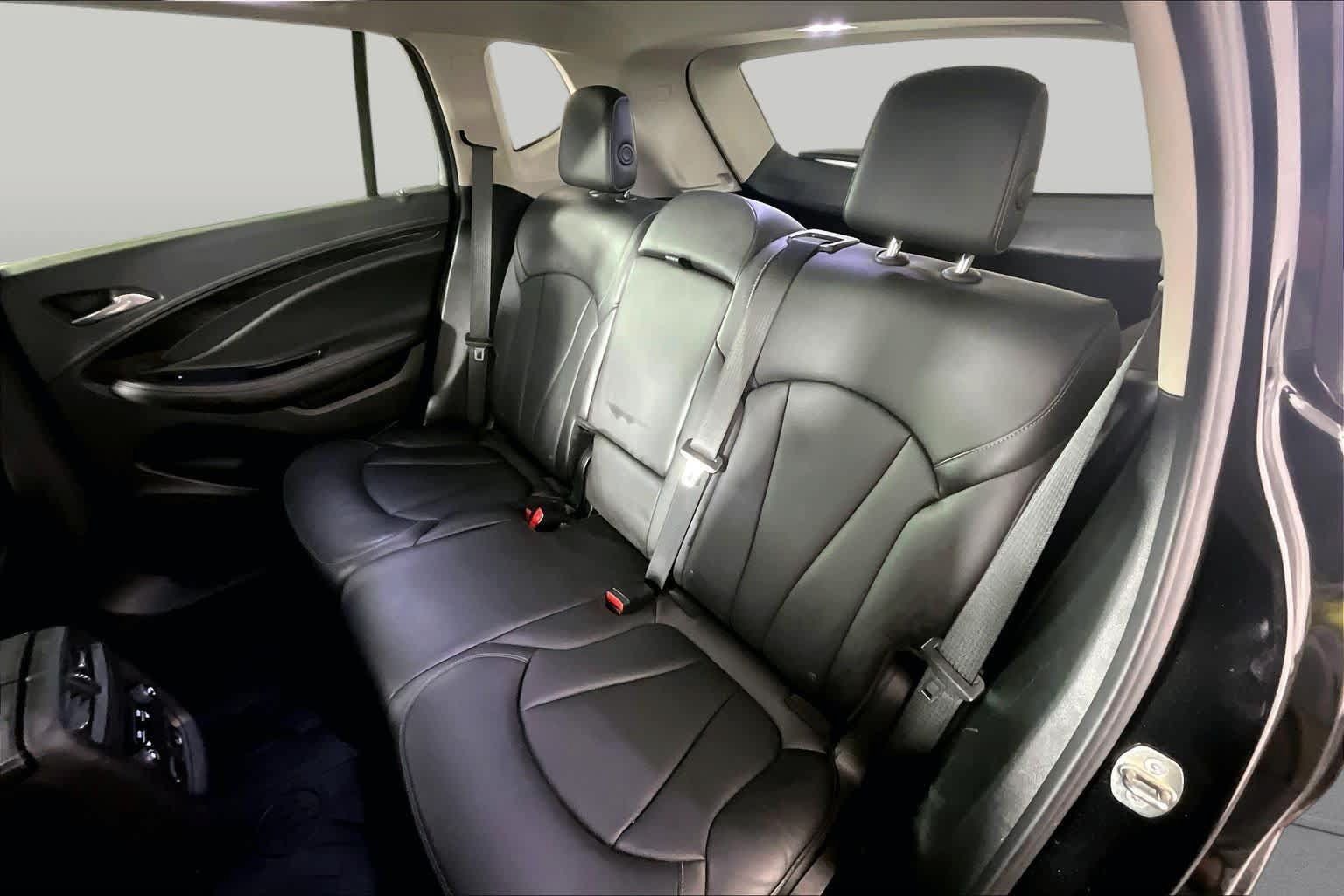 Certified 2020 Buick Envision Essence FWD image 18