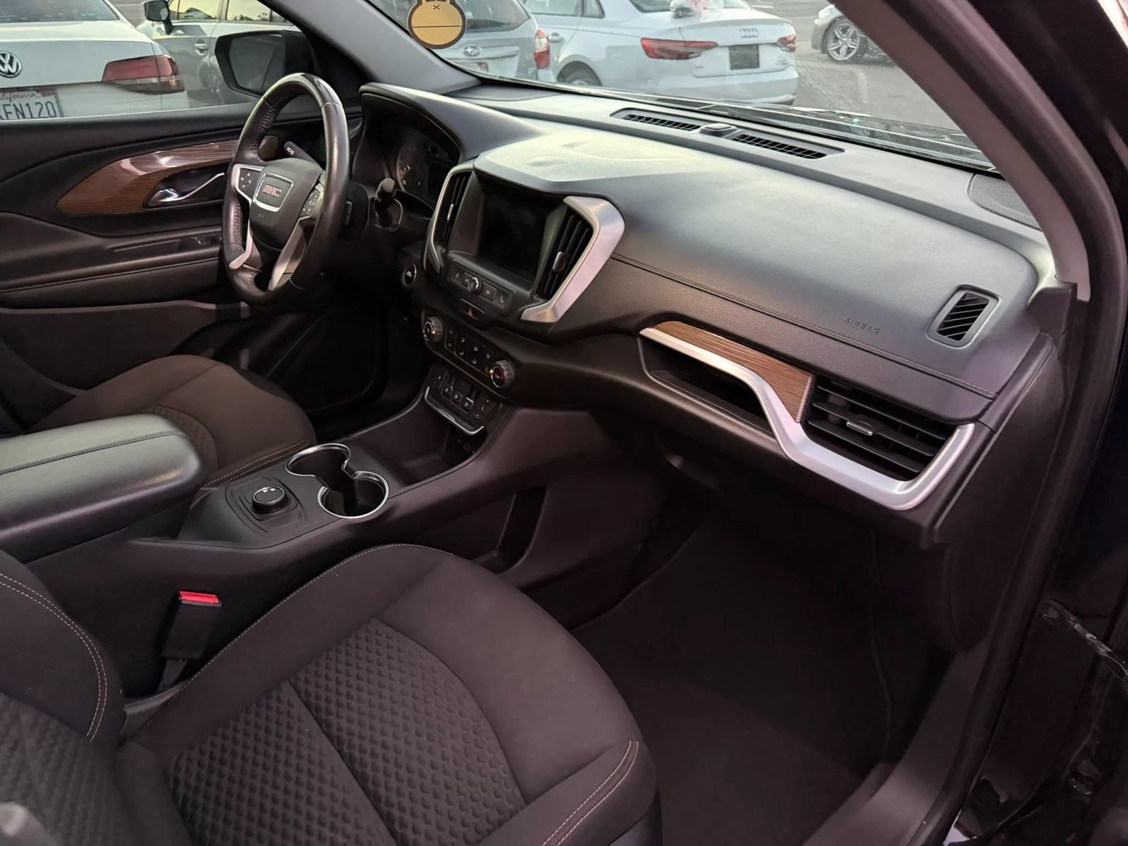 Used 2018 GMC Terrain SLE FWD image 16