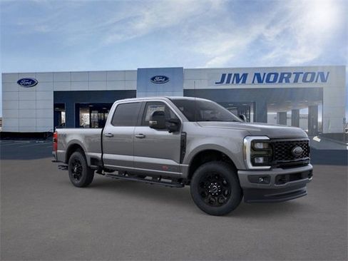 New 2026 Ford F250 Lariat w/ Black Appearance Package image 7