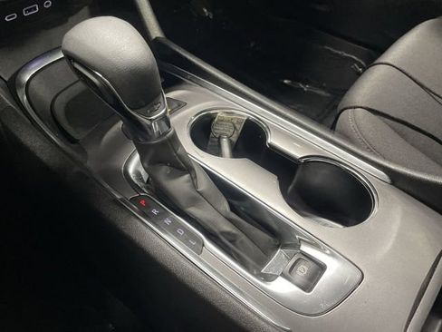 Used 2024 Chevrolet Malibu LT FWD image 20
