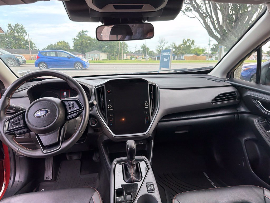 Used 2024 Subaru Crosstrek 2.5i Limited AWD/4WD image 11