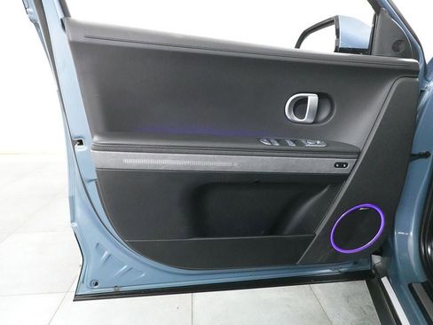 Used 2024 Hyundai Ioniq 5 Limited image 24
