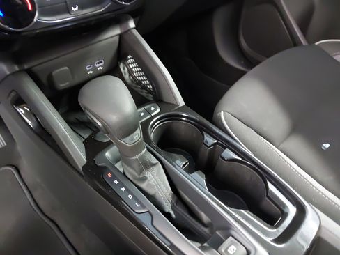 Used 2024 Chevrolet TrailBlazer LT w/ Driver Confidence Package image 22