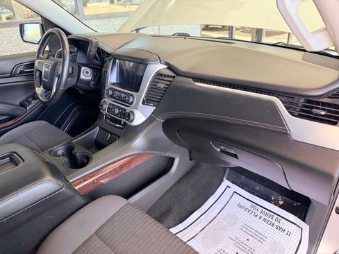 Used 2018 GMC Yukon SLE w/ HD Trailering Package image 21