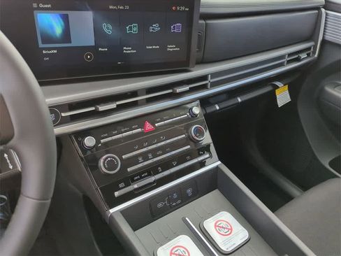 New 2026 Hyundai Santa Fe SE image 28