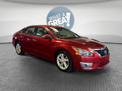 Used 2014 Nissan Altima 2.5 SL w/ Technology Package