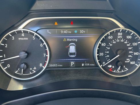 Used 2022 Nissan Murano SV w/ SV Midnight Edition Package image 27