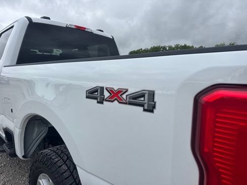 Used 2026 Ford F250 XLT AWD/4WD image 10
