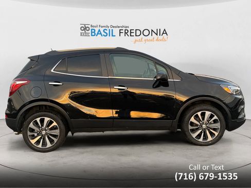 Used 2022 Buick Encore Preferred w/ Safety Package image 6