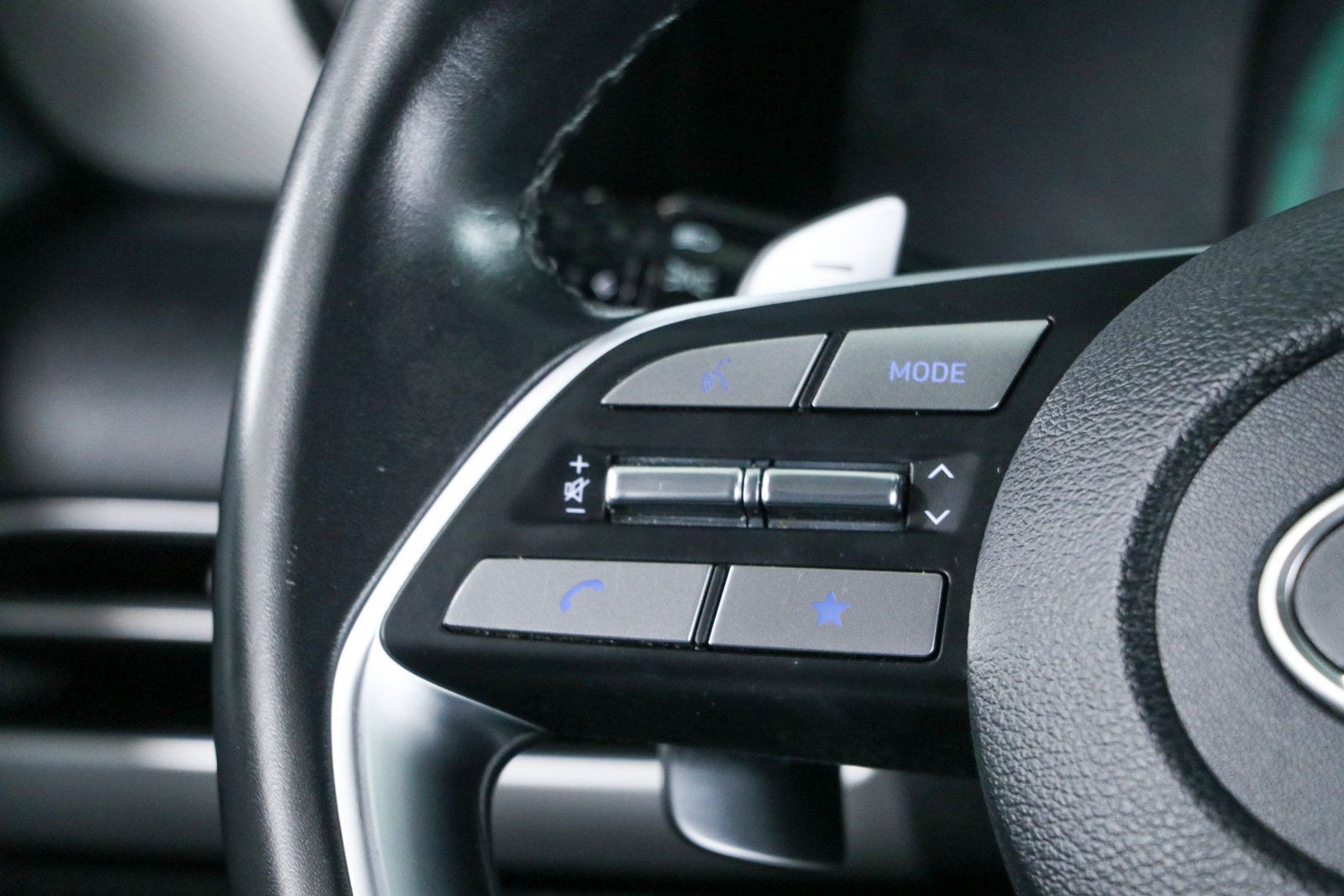 Used 2025 Hyundai Palisade SEL FWD image 13