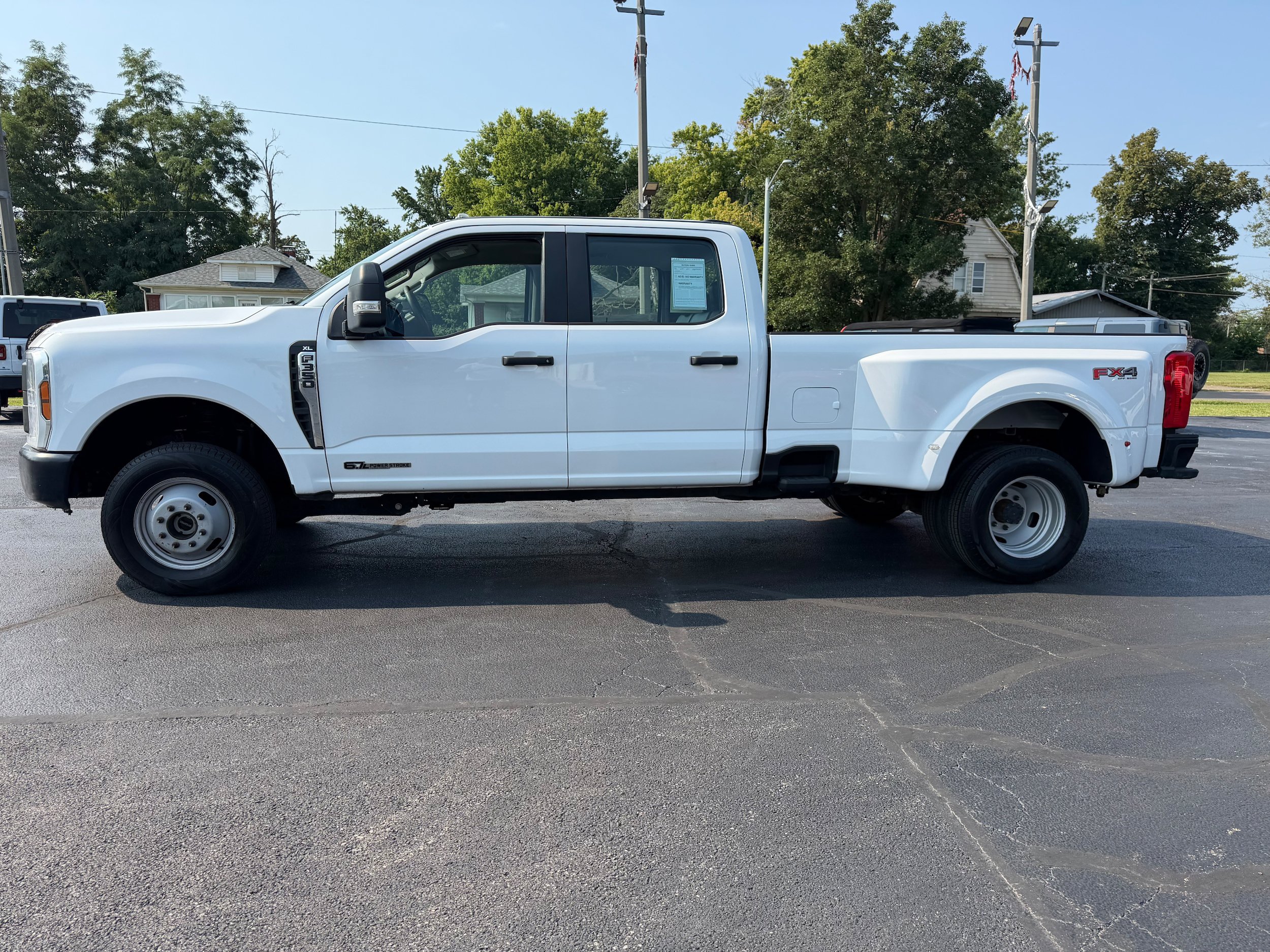 Used 2024 Ford F350 XL AWD/4WD image 11