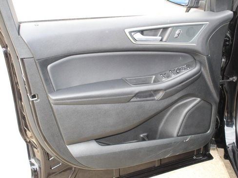 Used 2024 Ford Edge SEL image 21