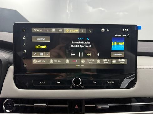 New 2025 Mitsubishi Outlander SE image 17