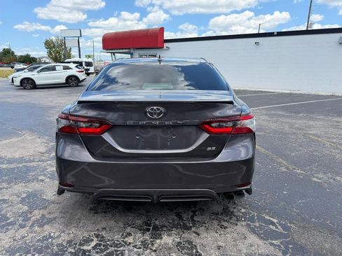 Used 2023 Toyota Camry SE FWD image 6